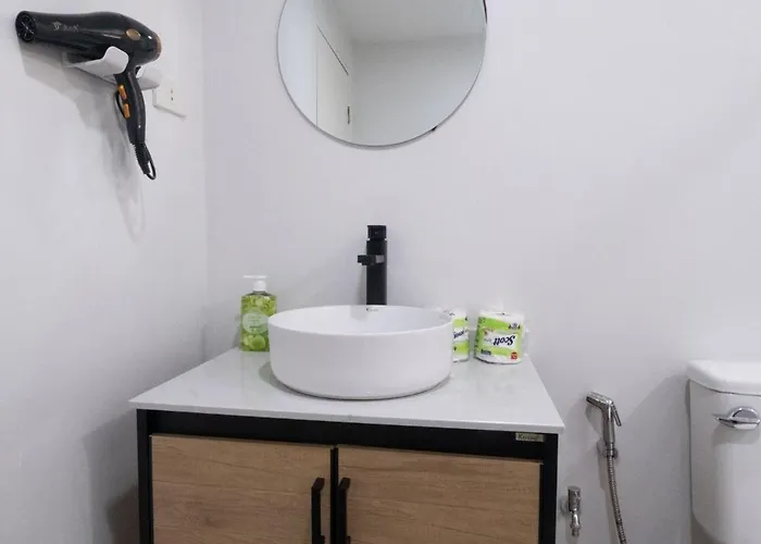 Hébergement de vacances The Blue Door 3 Bedroom House Sukhumvit 4 *