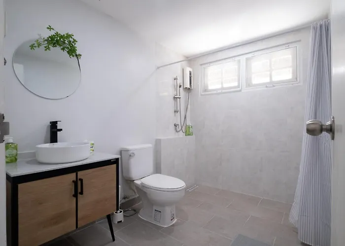 The Blue Door 3 Bedroom House Sukhumvit 4 *