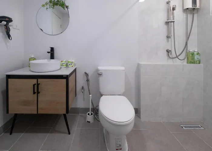 Hébergement de vacances The Blue Door 3 Bedroom House Sukhumvit 4 *
