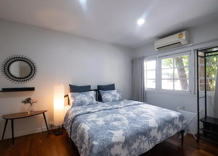 The Blue Door 3 Bedroom House Sukhumvit 4 Hébergement de vacances *