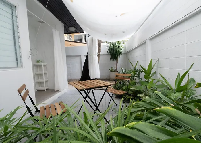 The Blue Door 3 Bedroom House Sukhumvit 4 *